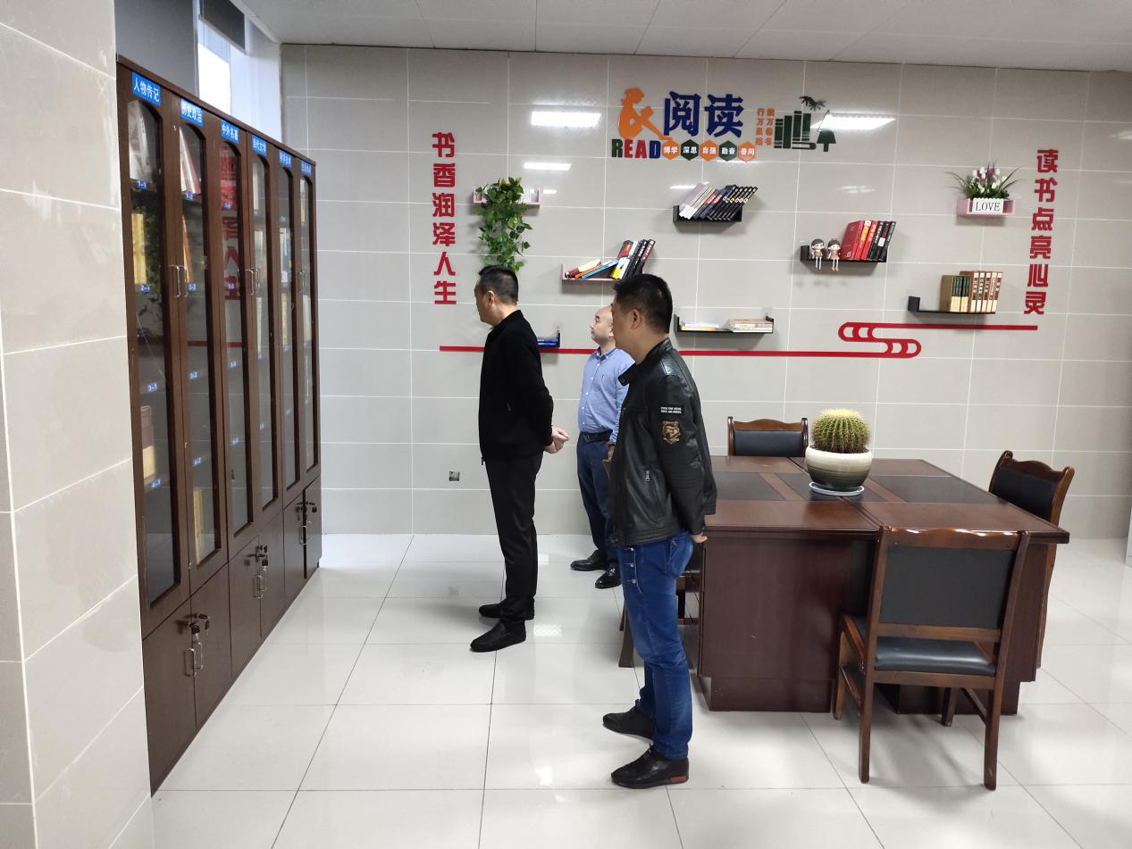 公司領(lǐng)導到菜壩水廠開展黨風廉潔建設(shè)和作風大整頓檢查